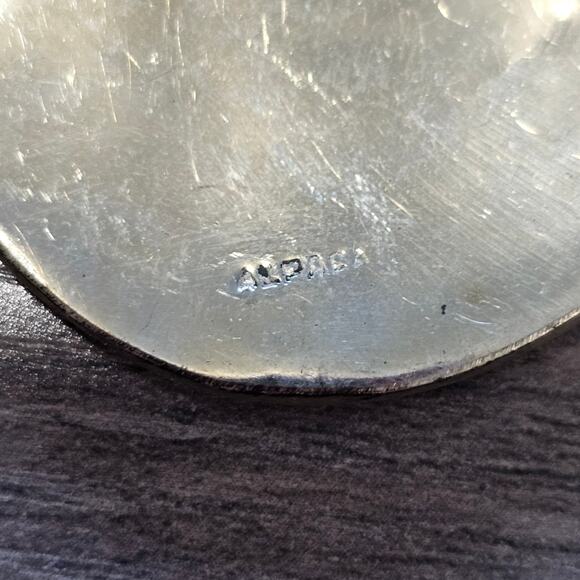 Vintage Alpaca Silver & Mother of Pearl Flower Dangle Earrings - Picture 3 of 6